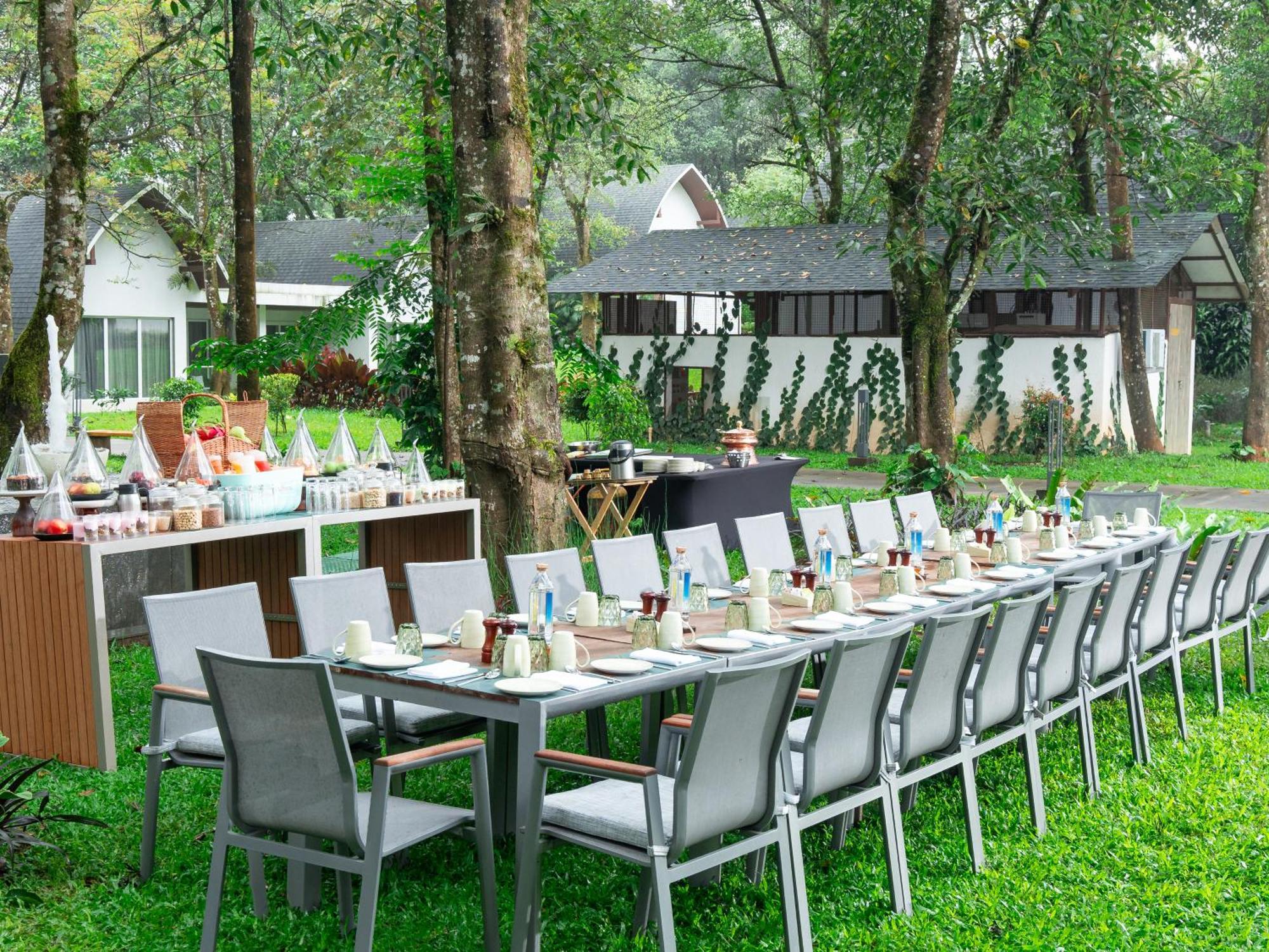 Coorg Marriott Resort & Spa 마디케리 외부 사진