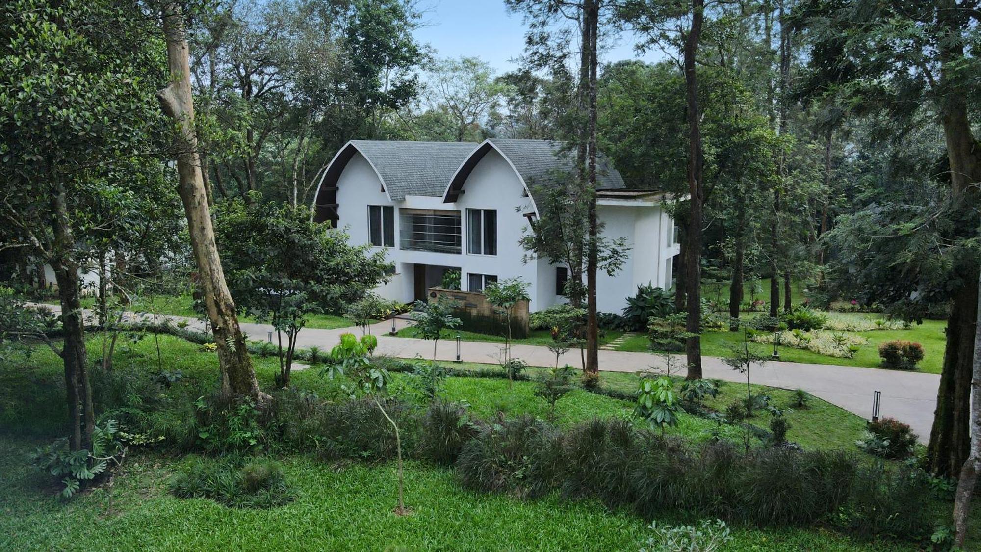 Coorg Marriott Resort & Spa 마디케리 외부 사진