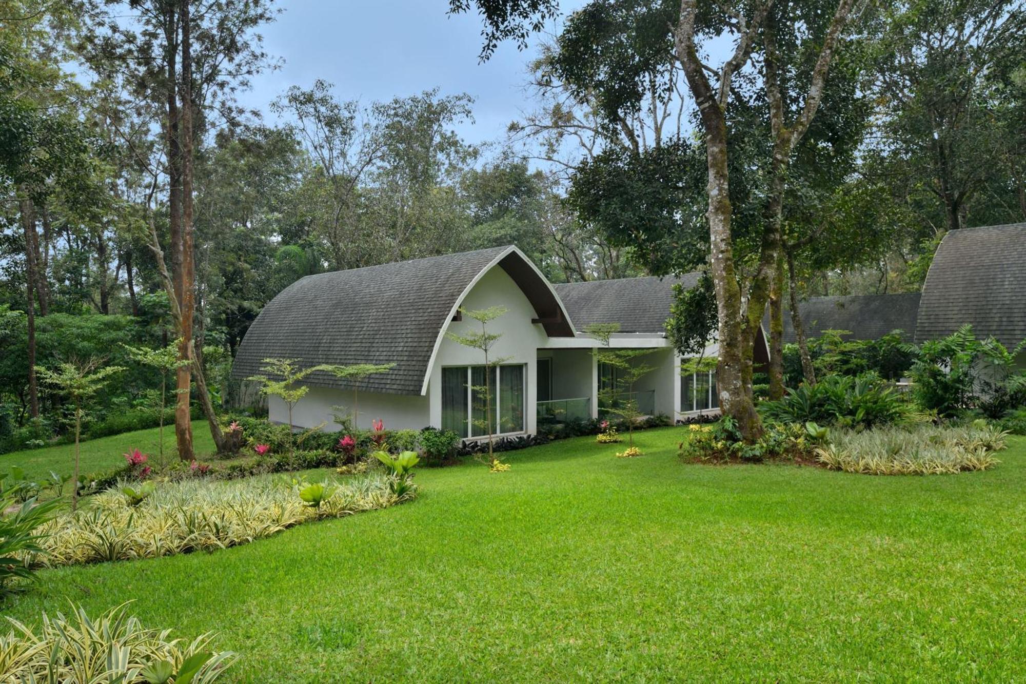 Coorg Marriott Resort & Spa 마디케리 외부 사진